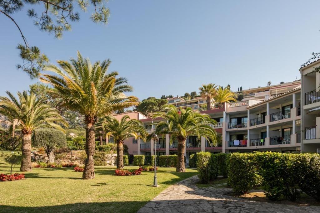 Apparemment borde de mer Résidence L'Ange gardien Villefranche-sur-Mer Extérieur photo